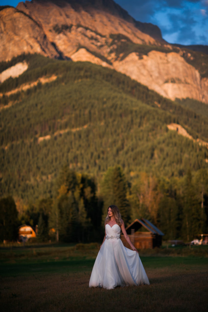 38-wedding-workshop-retreat-in-golden-bc-rhiannon-sarah-photography