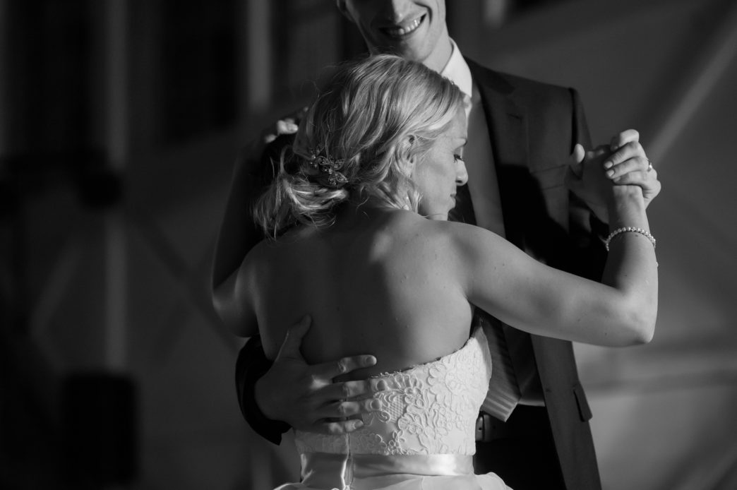 jackie-stephen-fort-edmonton-park-wedding-rhiannon-sarah-photography-134