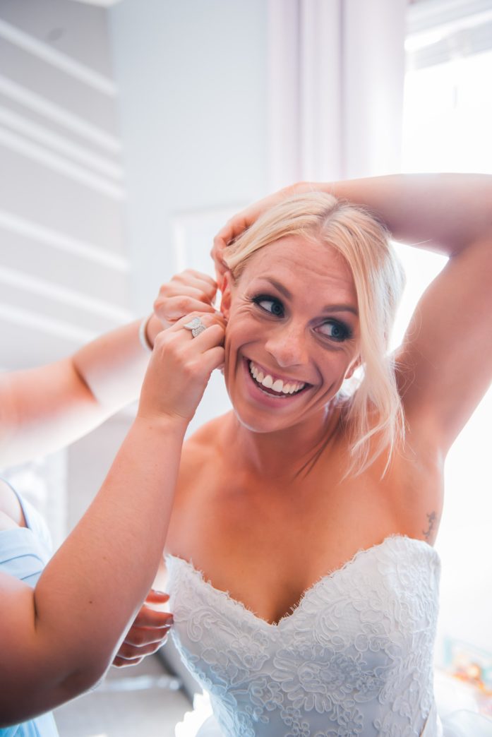 jackie-stephen-fort-edmonton-park-wedding-rhiannon-sarah-photography-17