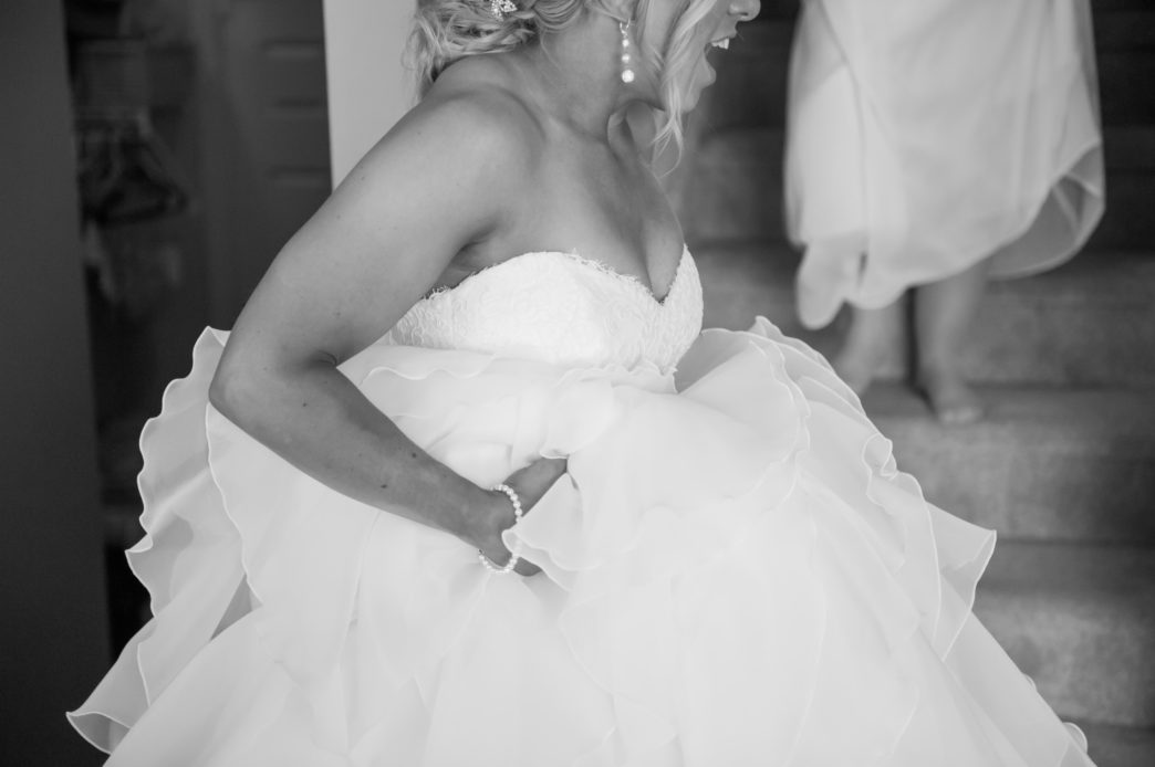 jackie-stephen-fort-edmonton-park-wedding-rhiannon-sarah-photography-19