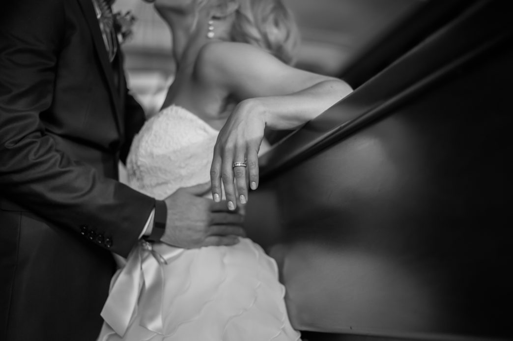 jackie-stephen-fort-edmonton-park-wedding-rhiannon-sarah-photography-74