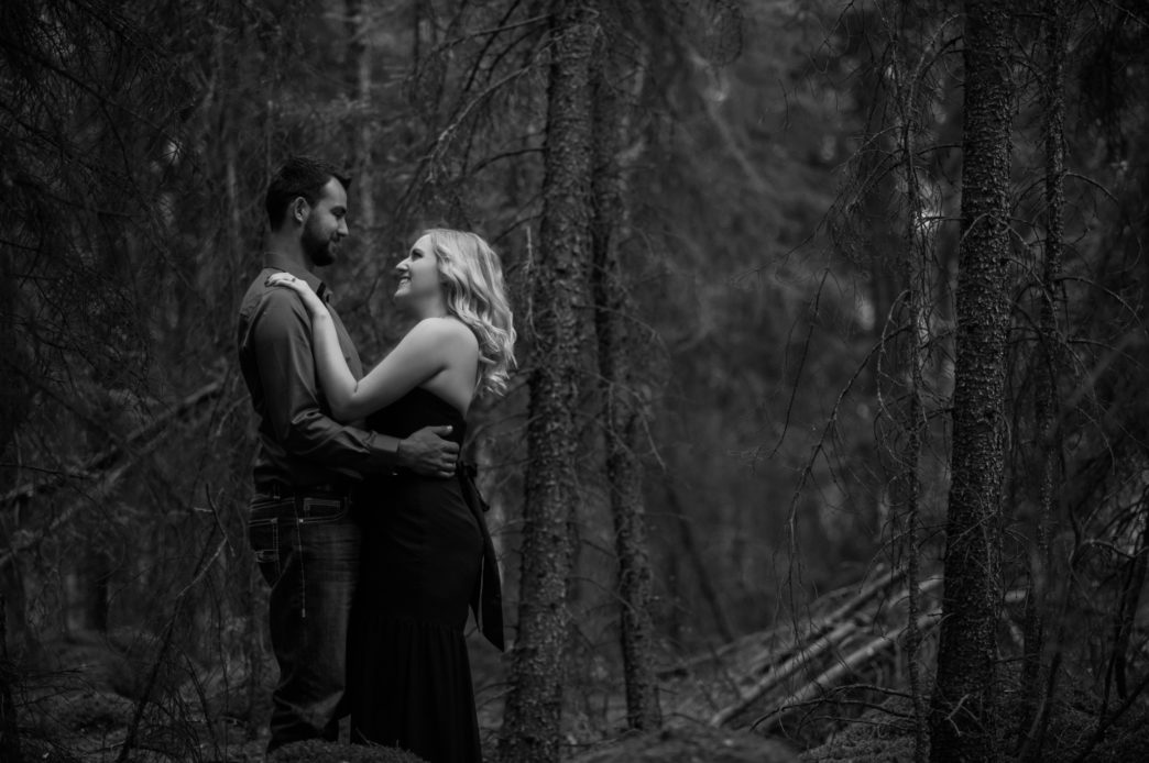 shalaine-coulton-alberta-engagement-session-rhiannon-sarah-photography-15