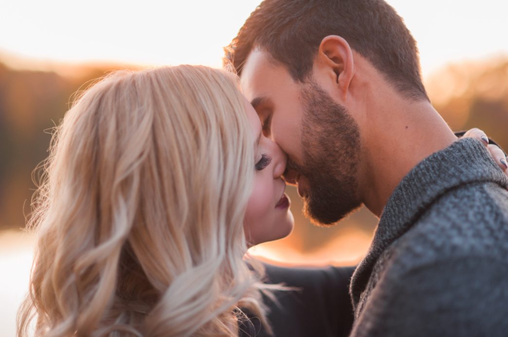 shalaine-coulton-alberta-engagement-session-rhiannon-sarah-photography-26