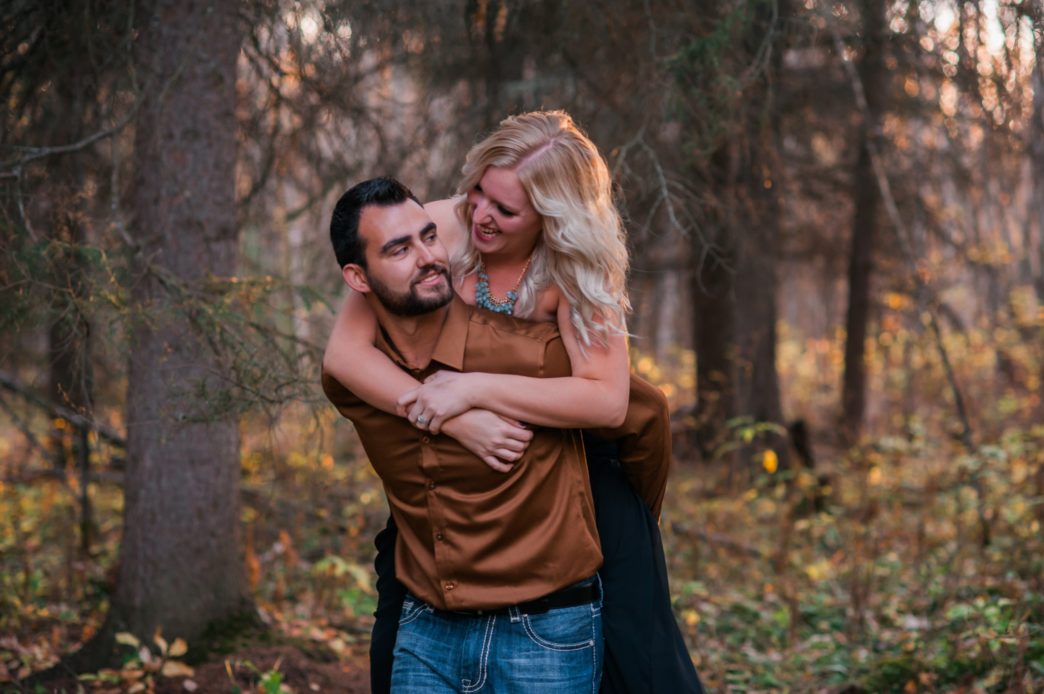 shalaine-coulton-alberta-engagement-session-rhiannon-sarah-photography-4