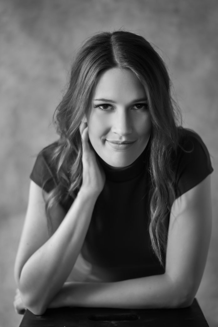 annie-camille-edmonton-portrait-photographer-rhiannon-sarah-photography-10