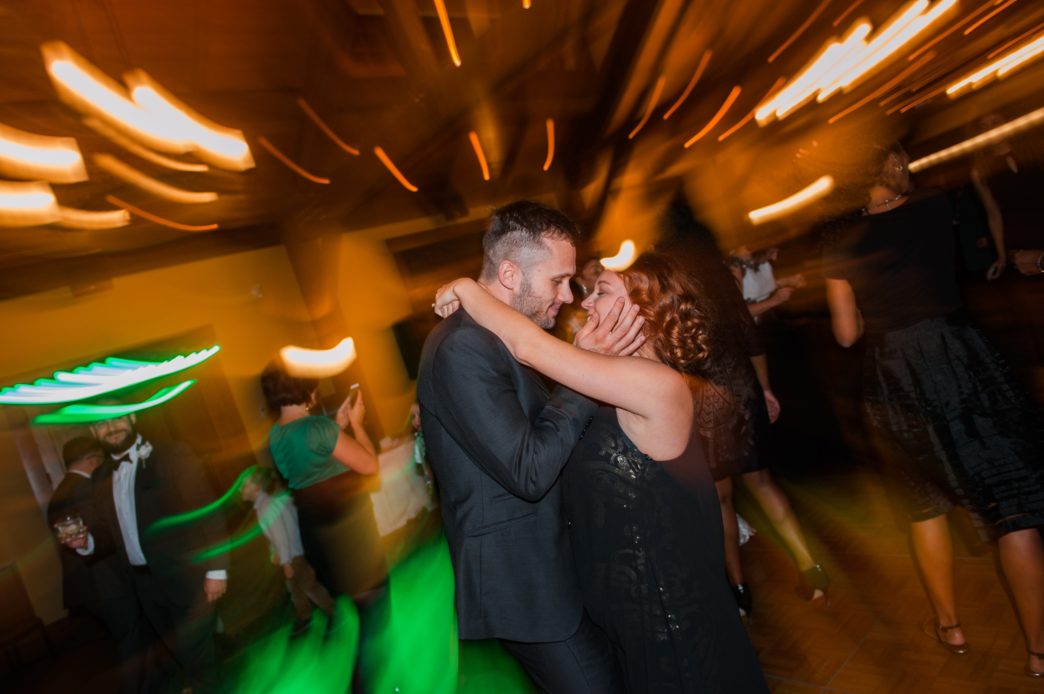 christina-edward-silvertip-resort-canmore-wedding-rhiannon-sarah-photography-131
