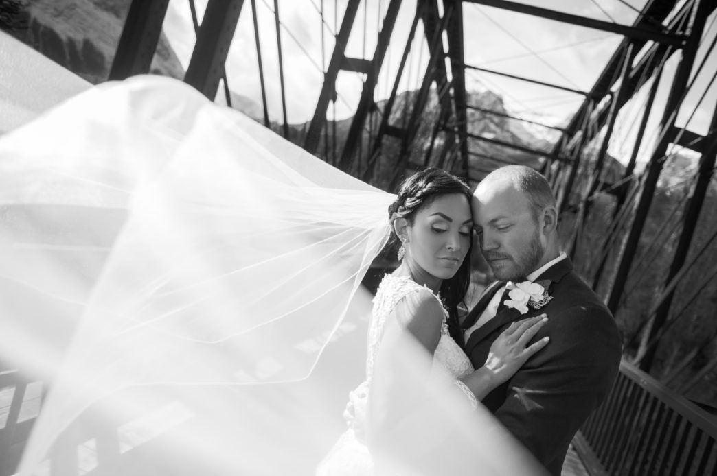 christina-edward-silvertip-resort-canmore-wedding-rhiannon-sarah-photography-48
