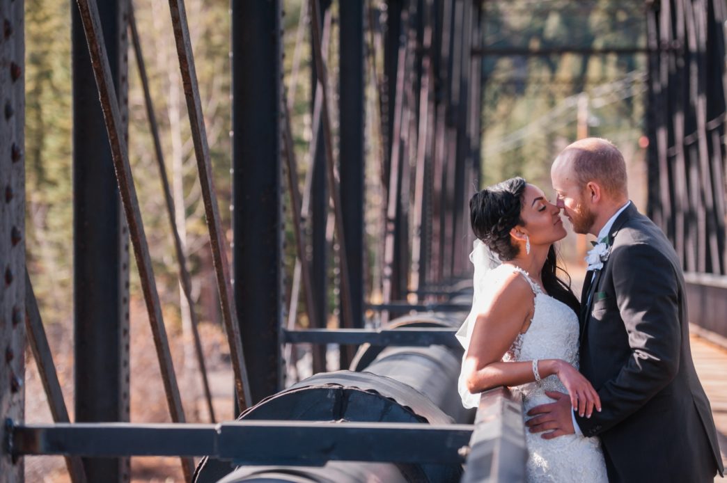 christina-edward-silvertip-resort-canmore-wedding-rhiannon-sarah-photography-51
