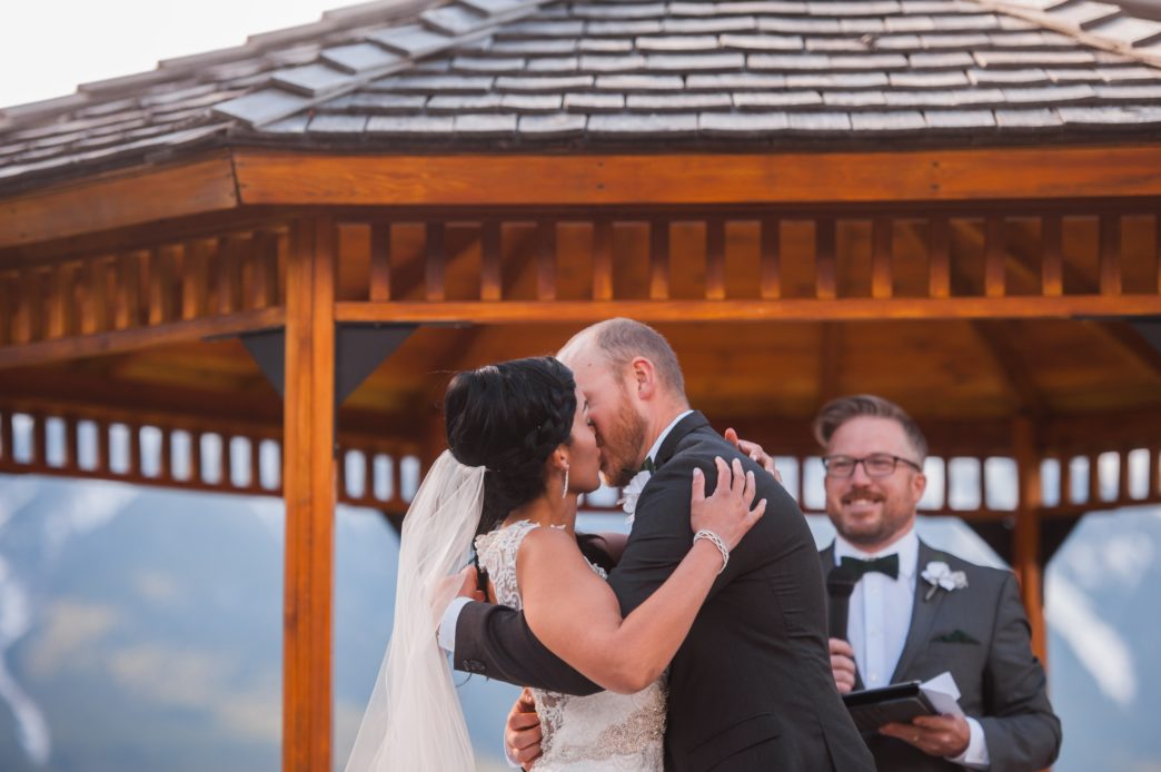 christina-edward-silvertip-resort-canmore-wedding-rhiannon-sarah-photography-93