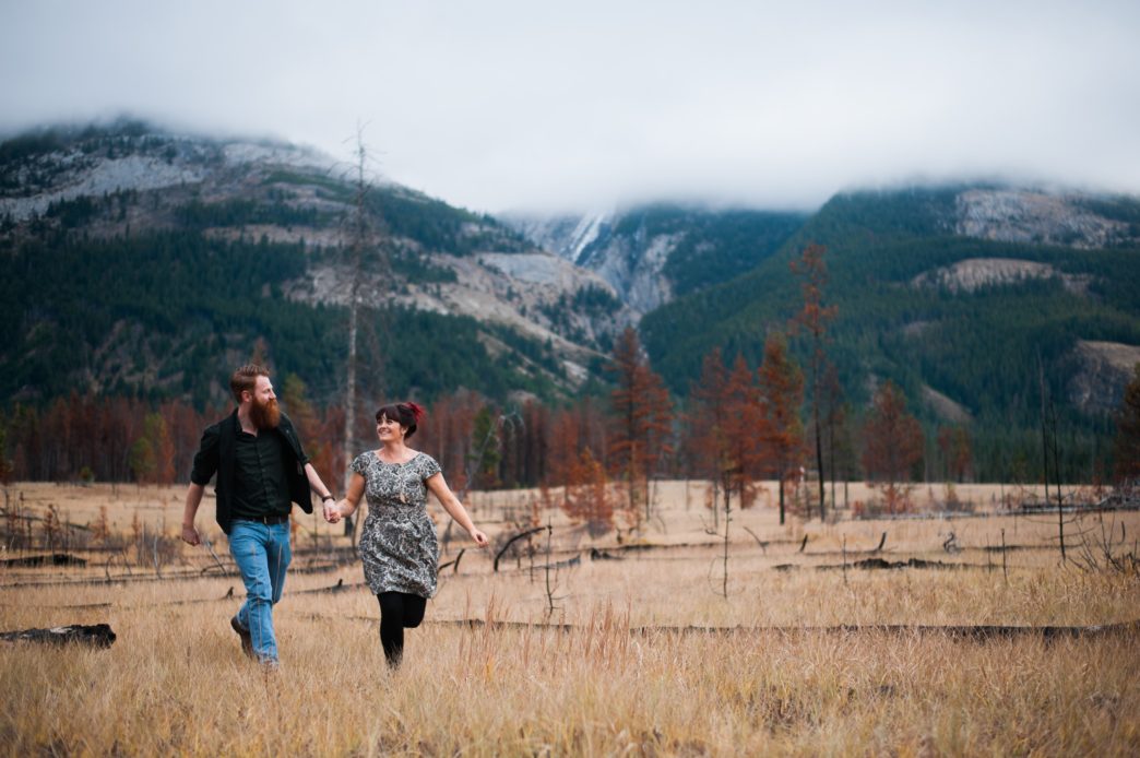 jess-tye-jasper-shoot-edmonton-wedding-photographer-rhiannon-sarah-photography 24